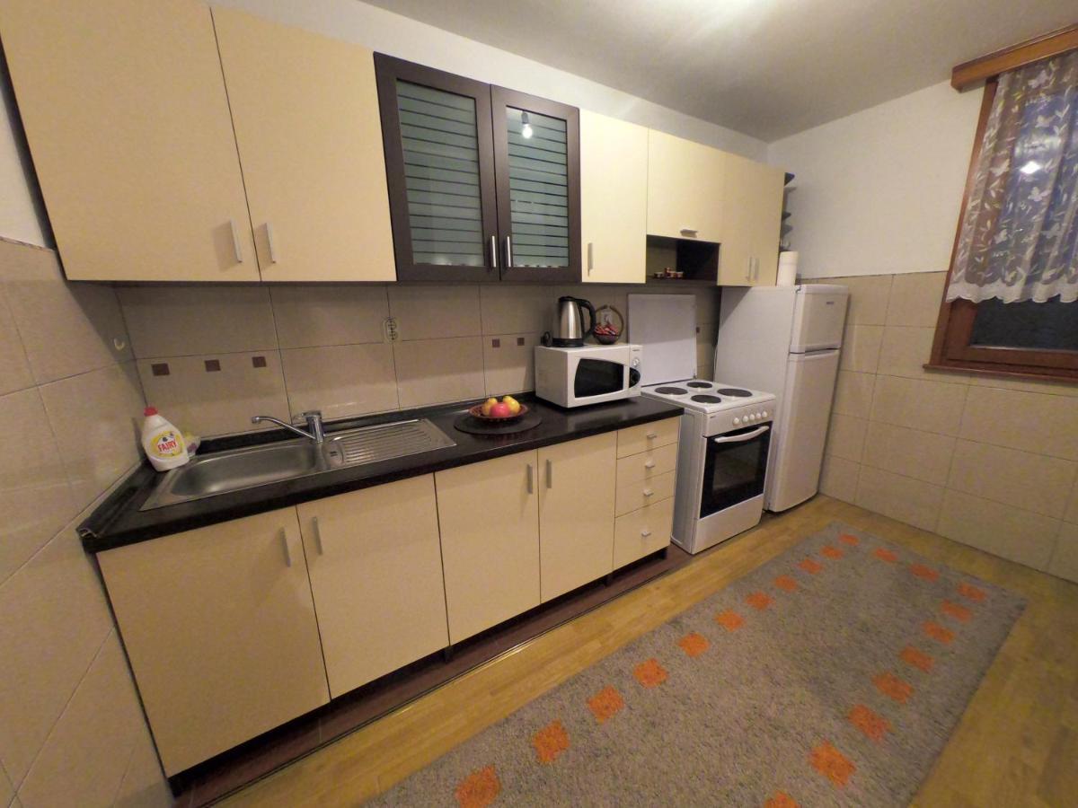 Apartman Una Travnik Bagian luar foto