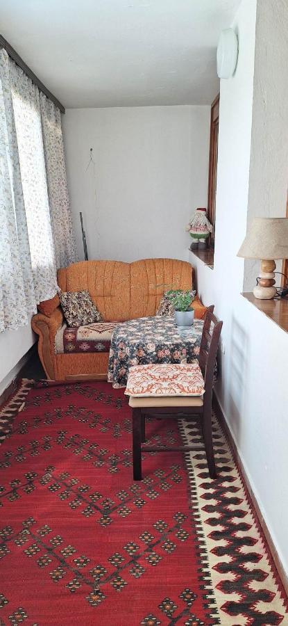 Apartman Una Travnik Bagian luar foto